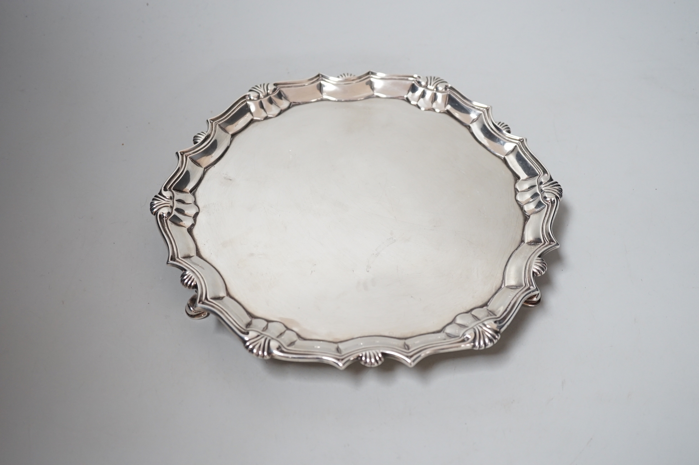 A George II silver shaped circular salver, Robert Abercromby, London, 1748, 22.6cm, 14.3oz.